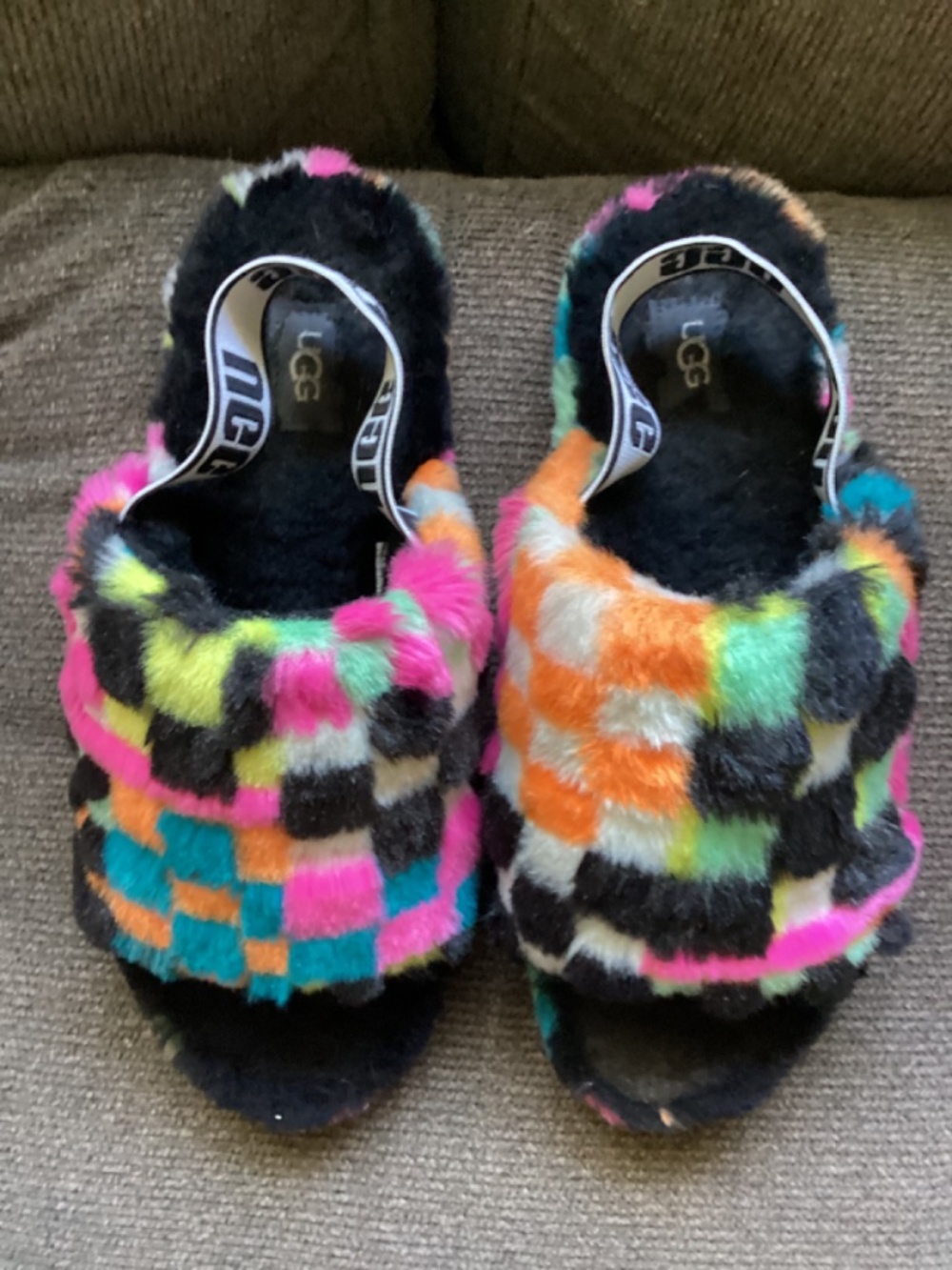 Ugg Fluff Yeah Slides - Picture 4 of 5